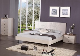 Lacquered Exquisite Quality Luxury Platform Bed