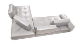 Elite Tufted Top Grain Leather Sectional with Pillows
