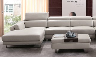 Elegant Leather Sectional with Chaise