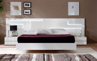 Lacquered Made in Spain Wood Platform and Headboard Bed with Extra Storage