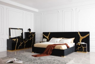 Designer Bedroom Set in High Gloss Lacquer