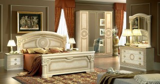 Made in Italy Quality High End Classic Furniture Set