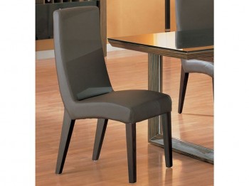 Capalle Exquisite Brown Color Dining Chair