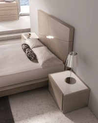 Stylish Wood Elite Platform Bedroom Sets