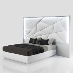 Elegant Leather Modern Design Bed Set