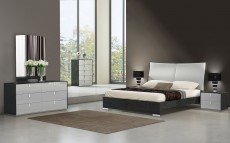 Fashionable Wood Design Master Bedroom with Leather Headboard Fashionable Wood Design Master Bedroom with Leather Headboard