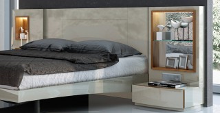 Lacquered Exquisite Wood Modern Platform Bed