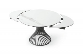 Contemporary Design Stylish Oval Modern Dining Set