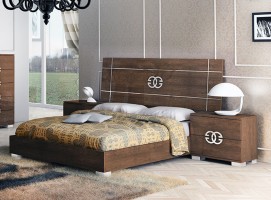 Lacquered Unique Quality High End Platform Bed