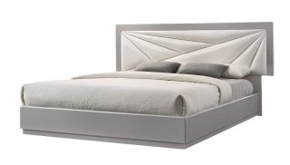 Lacquered Leather Modern Platform Bed with Extra Storage