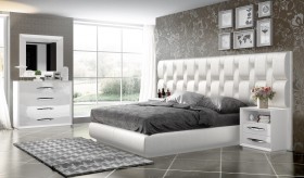 Elegant Wood Luxury Contemporary Furniture Set