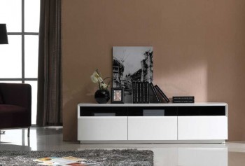 Contemporary TV Stand in Dark Oak or White Gloss Finish Contemporary TV Stand in Dark Oak or White Gloss Finish