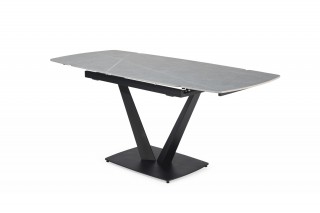 Extendable Table with Comfortable Chairs