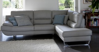 Luxurious Leather Corner Sectional Sofa