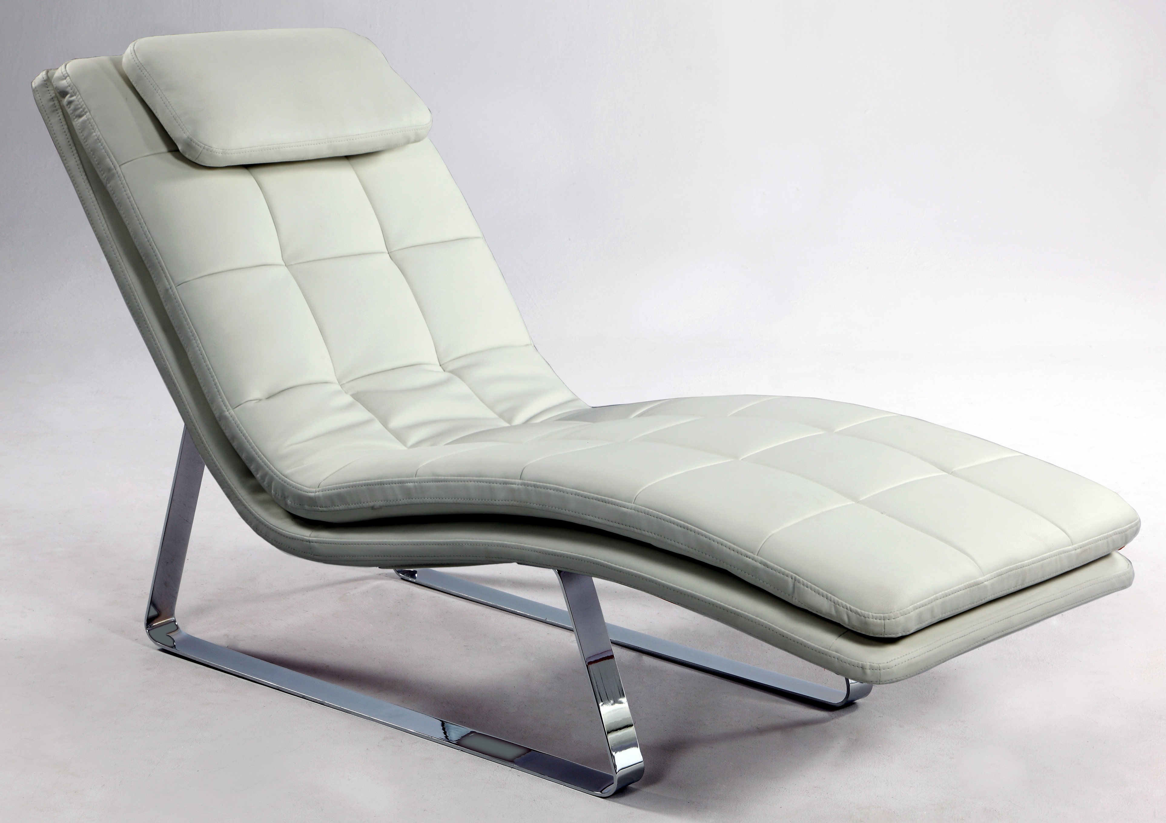 doolhof directory Druppelen Full Bonded Leather Tufted Chaise Lounge With Chrome Legs New York New York  CHCORV