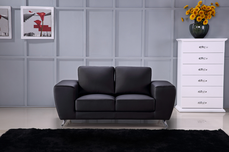 Unique Sofa Set Upholstered in Black Leather - Click Image to Close