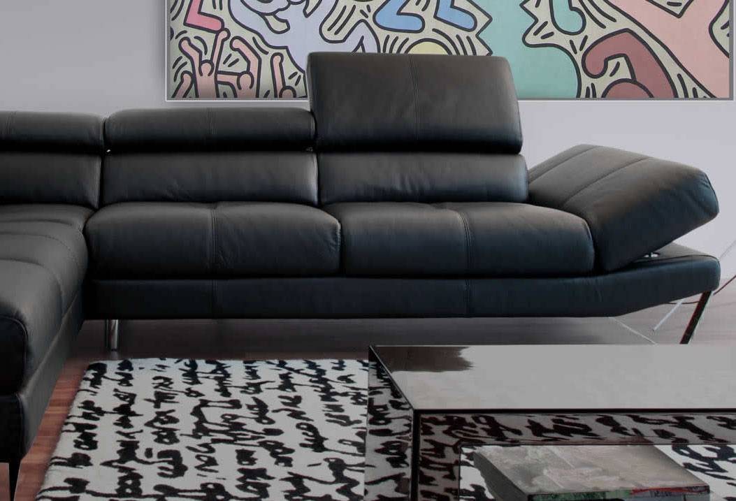 Exclusive Curved Sectional Sofa in Leather - Click Image to Close