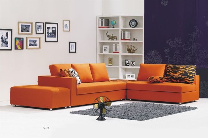 Elegant Microfiber Sectional with Pillows - Click Image to Close