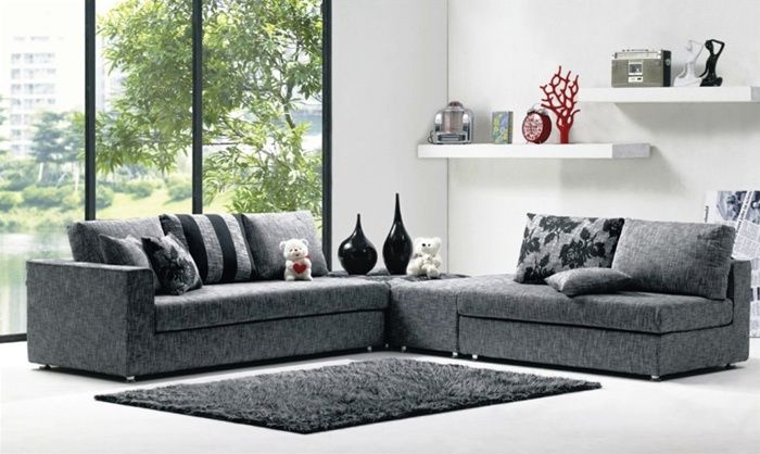 Elegant Microfiber Sectional with Pillows - Click Image to Close