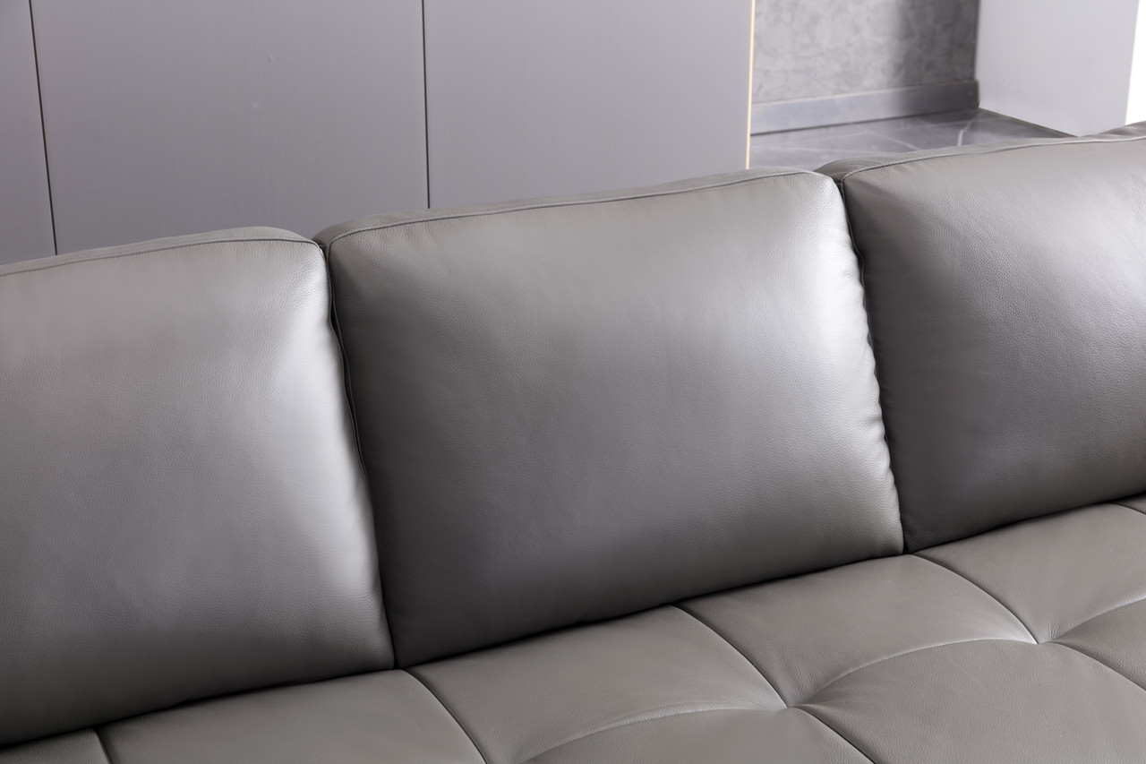 Graceful Curved Sectional Sofa in Leather - Click Image to Close