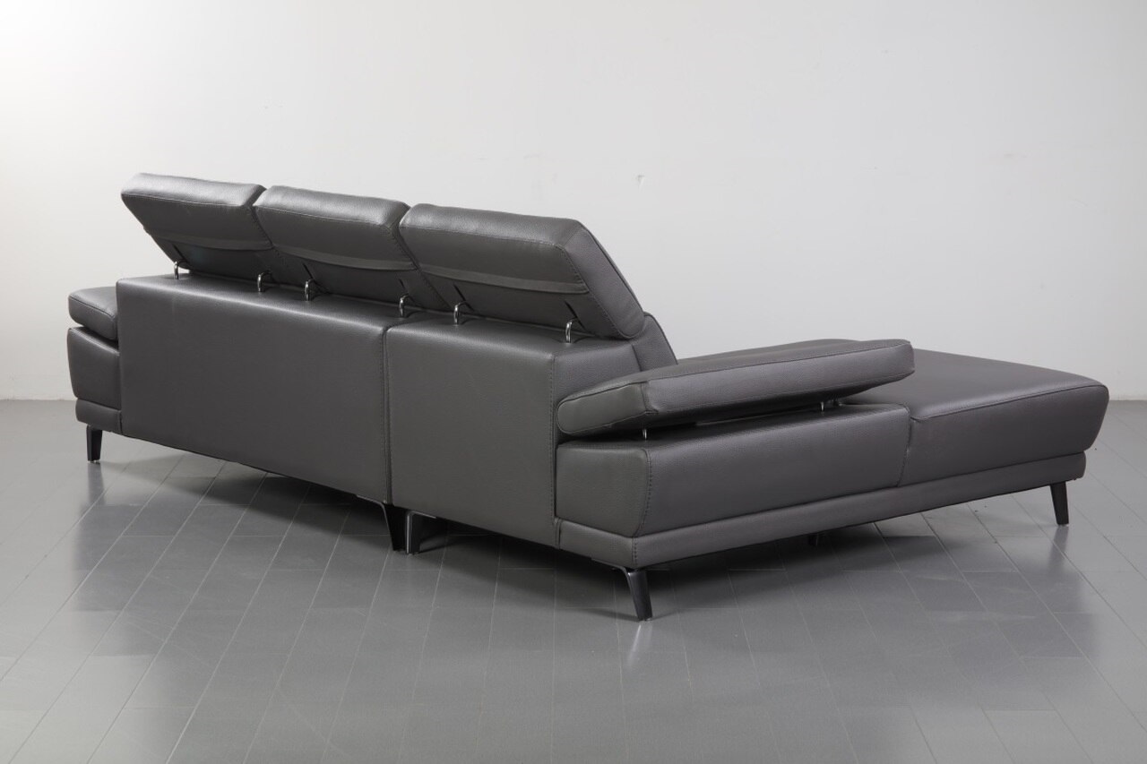 Luxury Sectional Upholstered in Real Leather - Click Image to Close