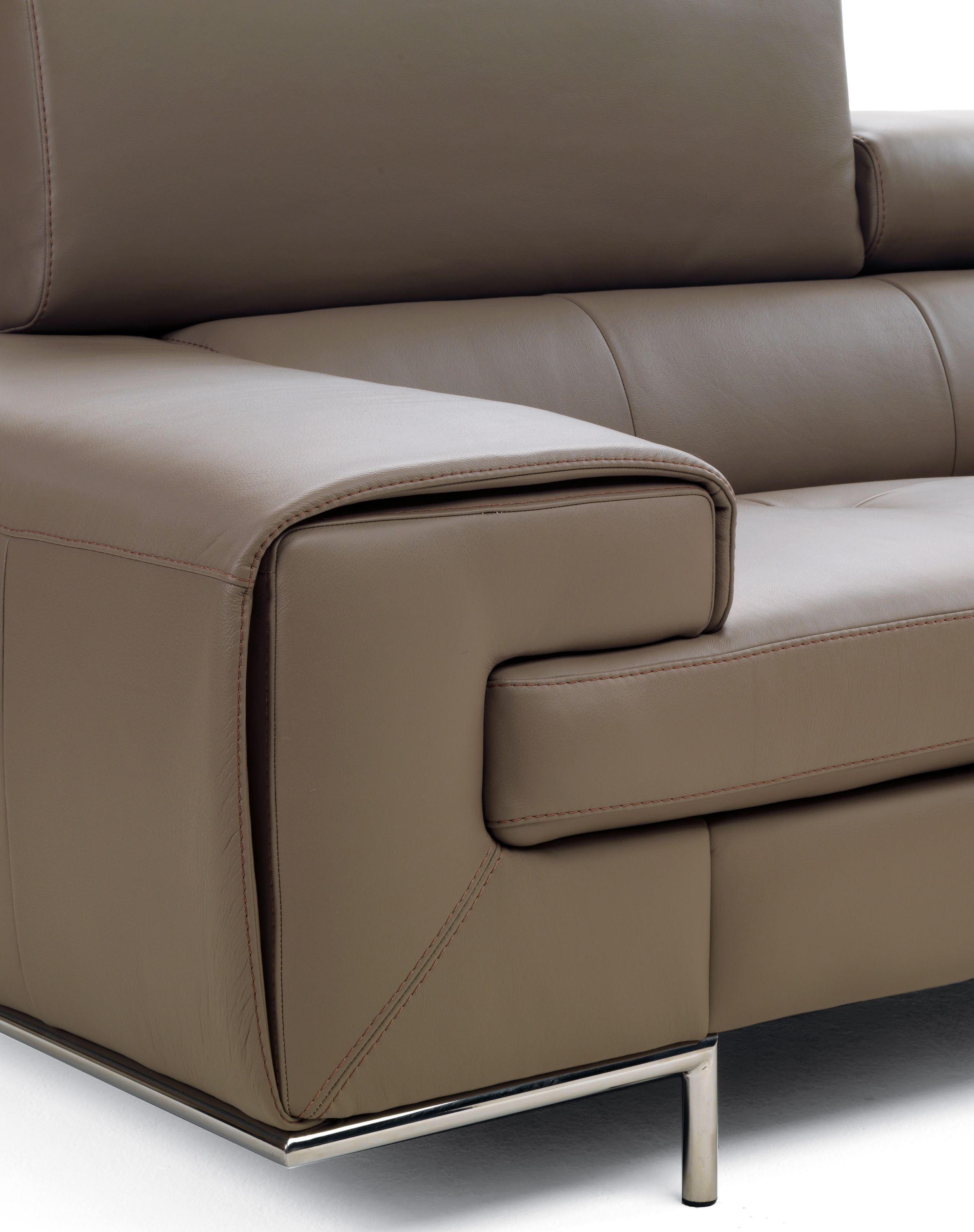 Real Leather Tufted Sectional Sofa - Click Image to Close