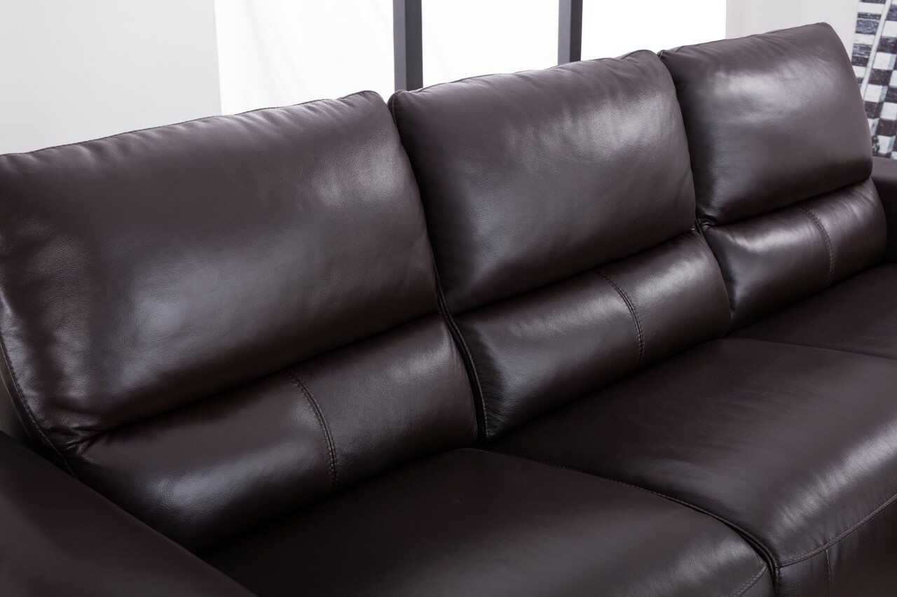 Elegant Furniture Italian Leather Upholstery