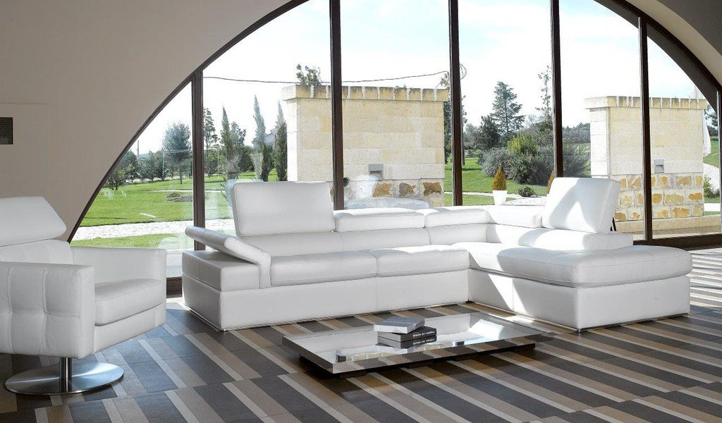 Sophisticated All Italian Leather Sectional Sofa - Click Image to Close