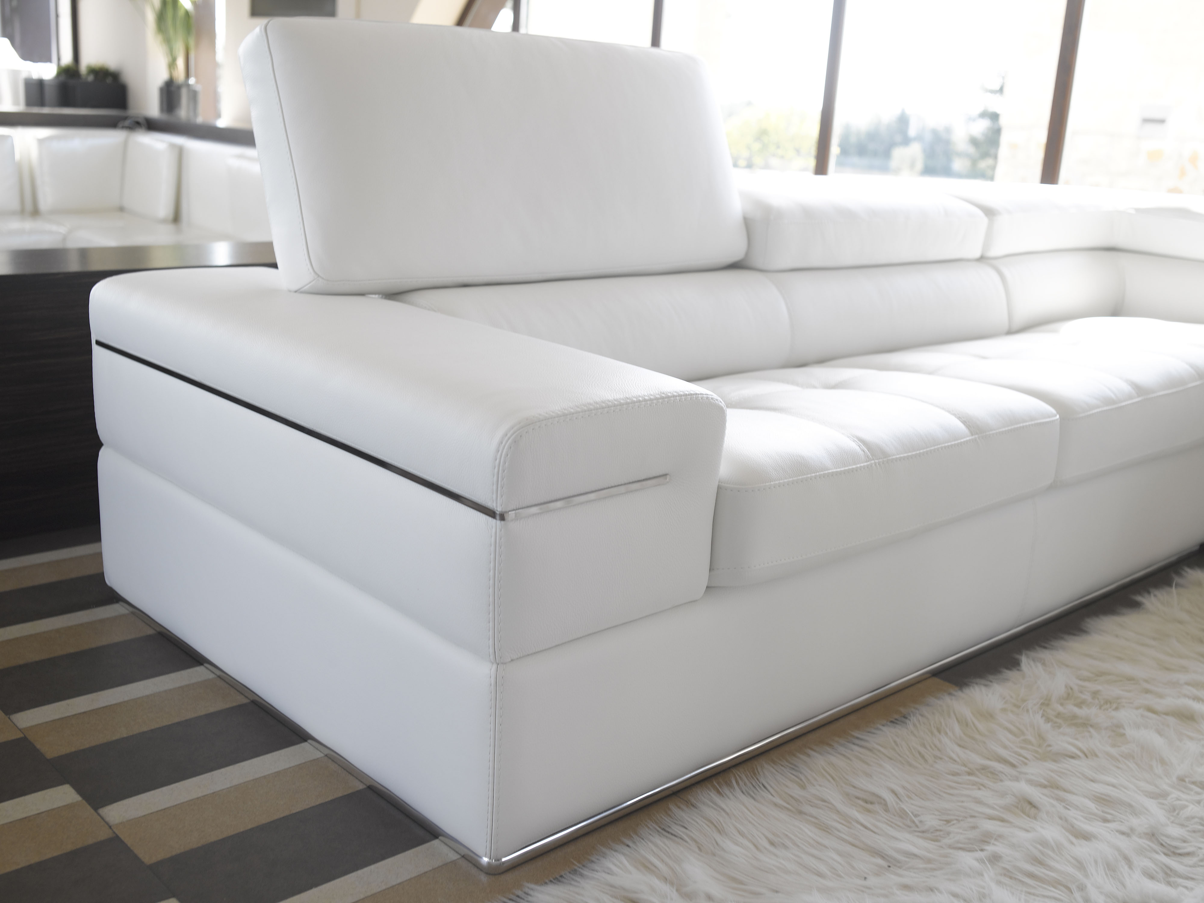 Luxurious All Real Leather Sectional - Click Image to Close
