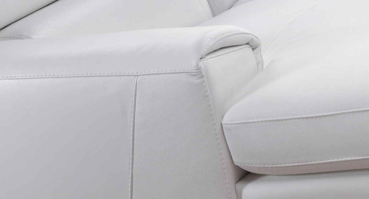 Sophisticated Full Italian Leather L-shape Furniture with Pillows - Click Image to Close