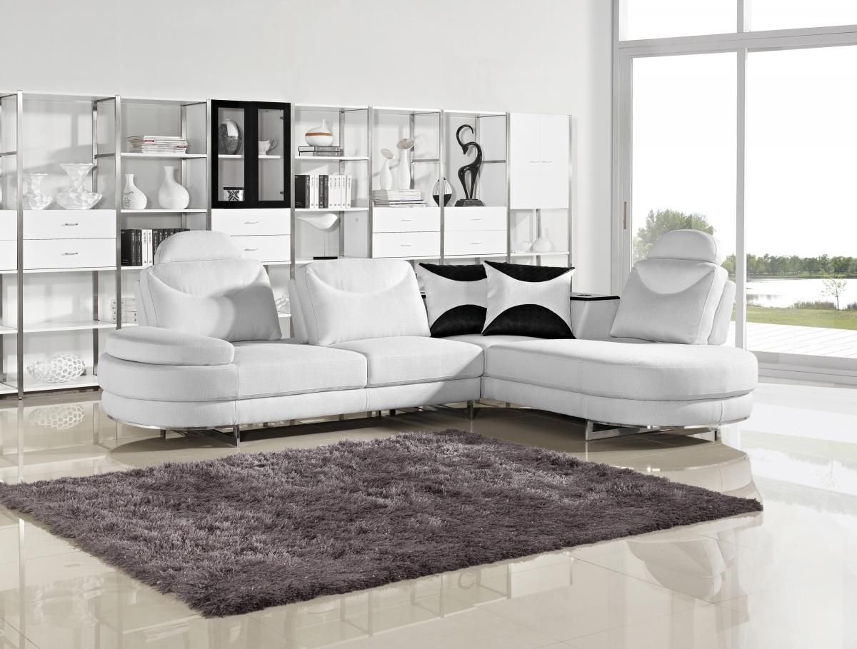 https://www.primeclassicdesign.com/images/leather-sectionals-sofas/v131-white-fabric-sofa-chaise.jpg