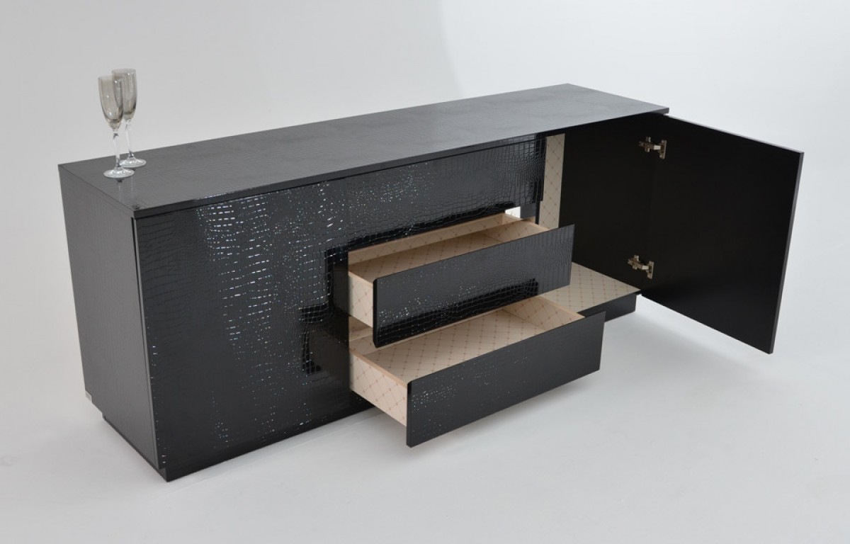 Luxury Black Crocodile Lacquer and Stainless Steel Dining Table - Click Image to Close