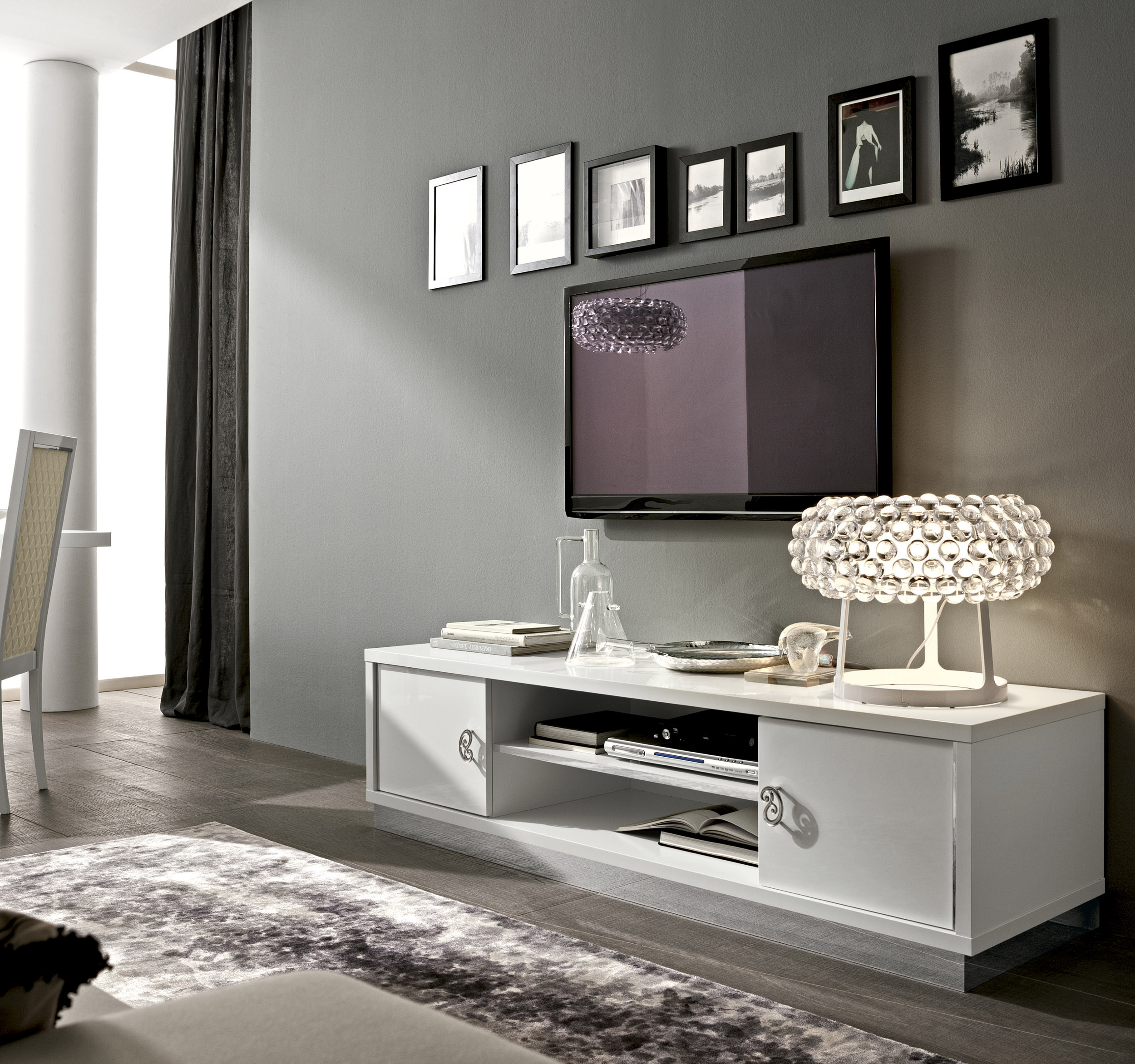 Modern White Gloss Italian Wall Unit with Lights - Click Image to Close