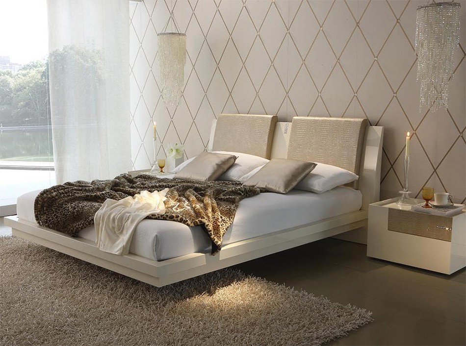 Unique Leather Design Master Bedroom with Storage Accessories - Click Image to Close