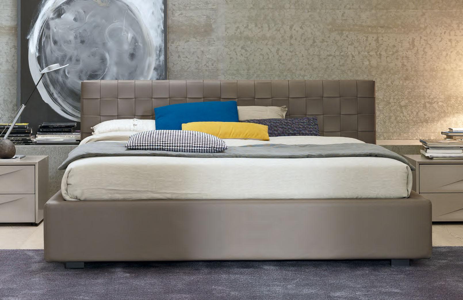 Made in Italy Leather Modern Design Bed Set - Click Image to Close
