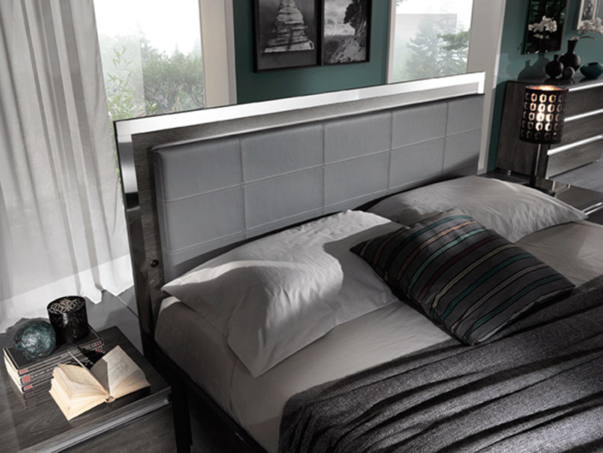 Contemporary Platform Bedroom Sets - Click Image to Close