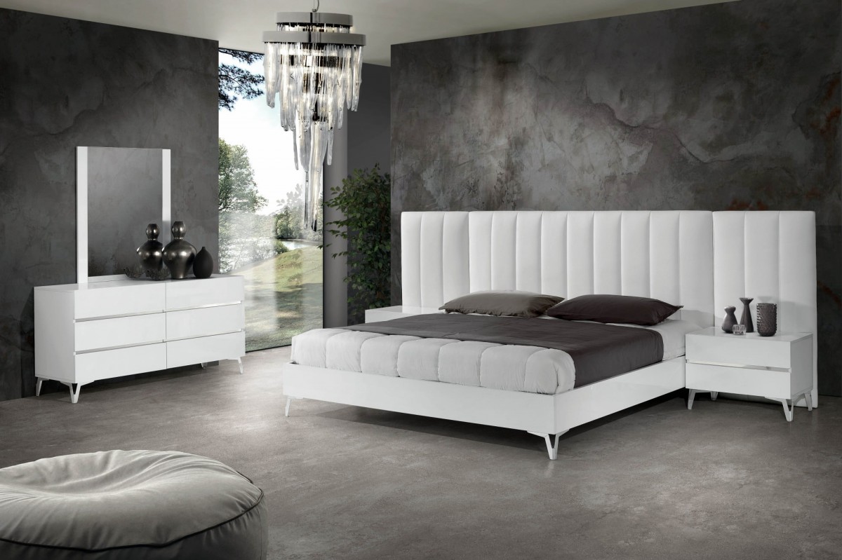 Extravagant Quality Modern Furniture Design Set with Leather Bed