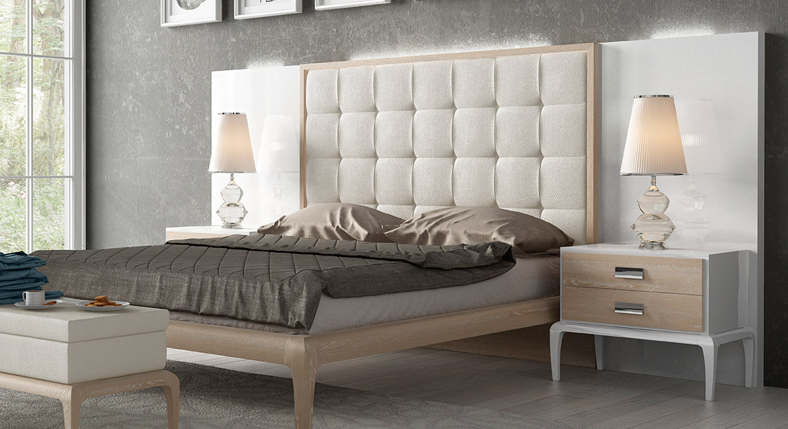 Stylish Wood High End Bedroom Furniture with Extra Storage
