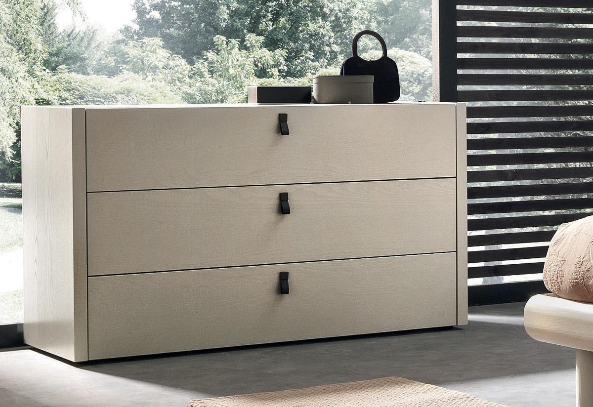 Made in Italy Wood Design Bedroom Furniture with Optional Storage System
