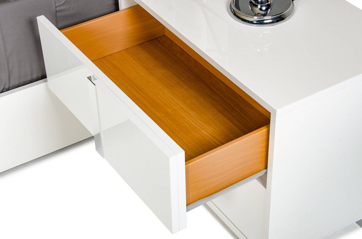 Made in Italy Wood High End Bedroom Furniture feat Light - Click Image to Close