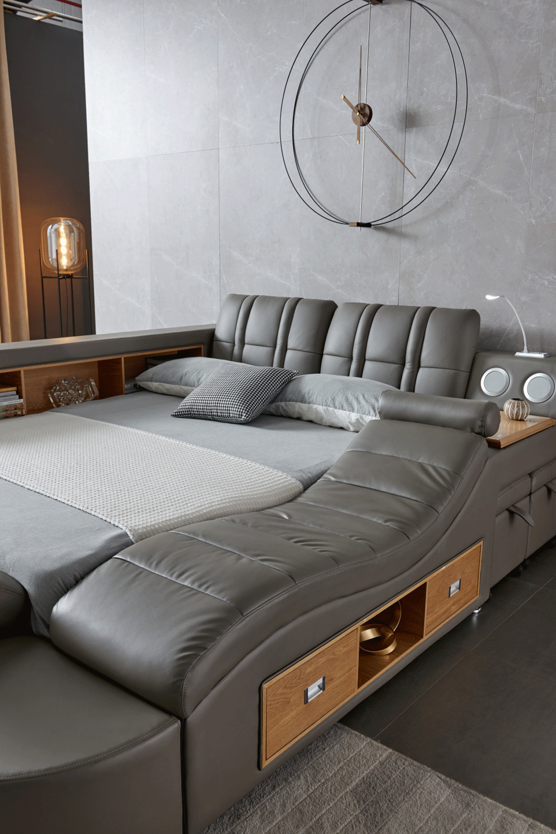 High-class Leather Elite Platform Bed - Click Image to Close