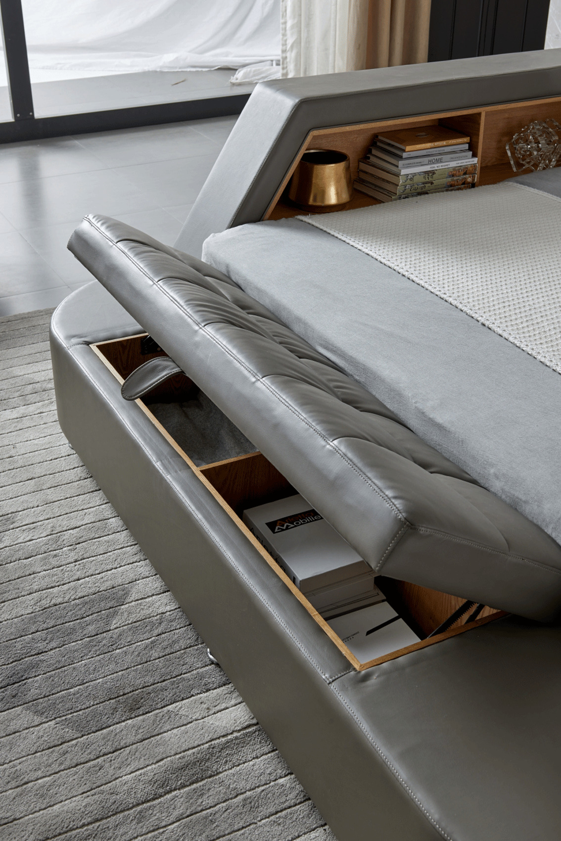 High-class Leather Elite Platform Bed