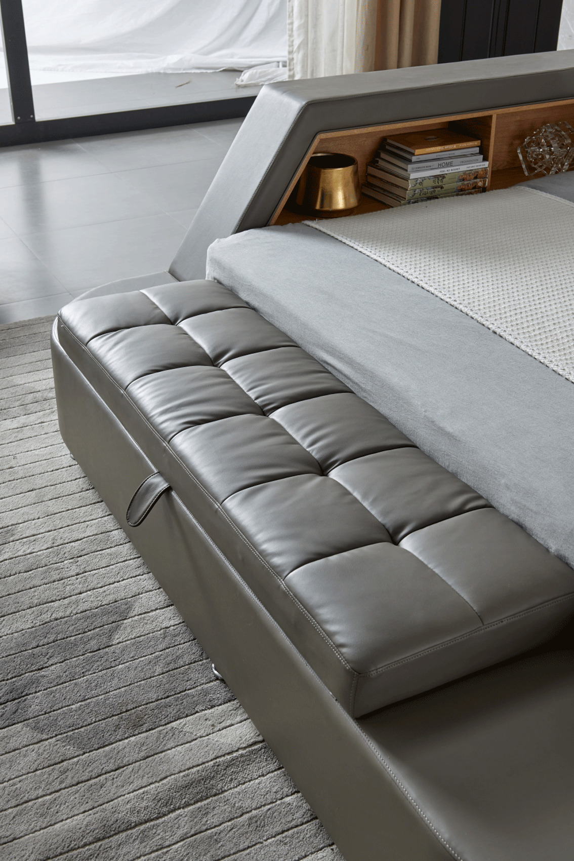 High-class Leather Elite Platform Bed - Click Image to Close