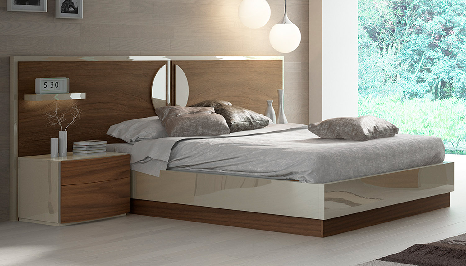 Lacquered Elegant Quality Elite Platform Bed with Extra Storage - Click Image to Close