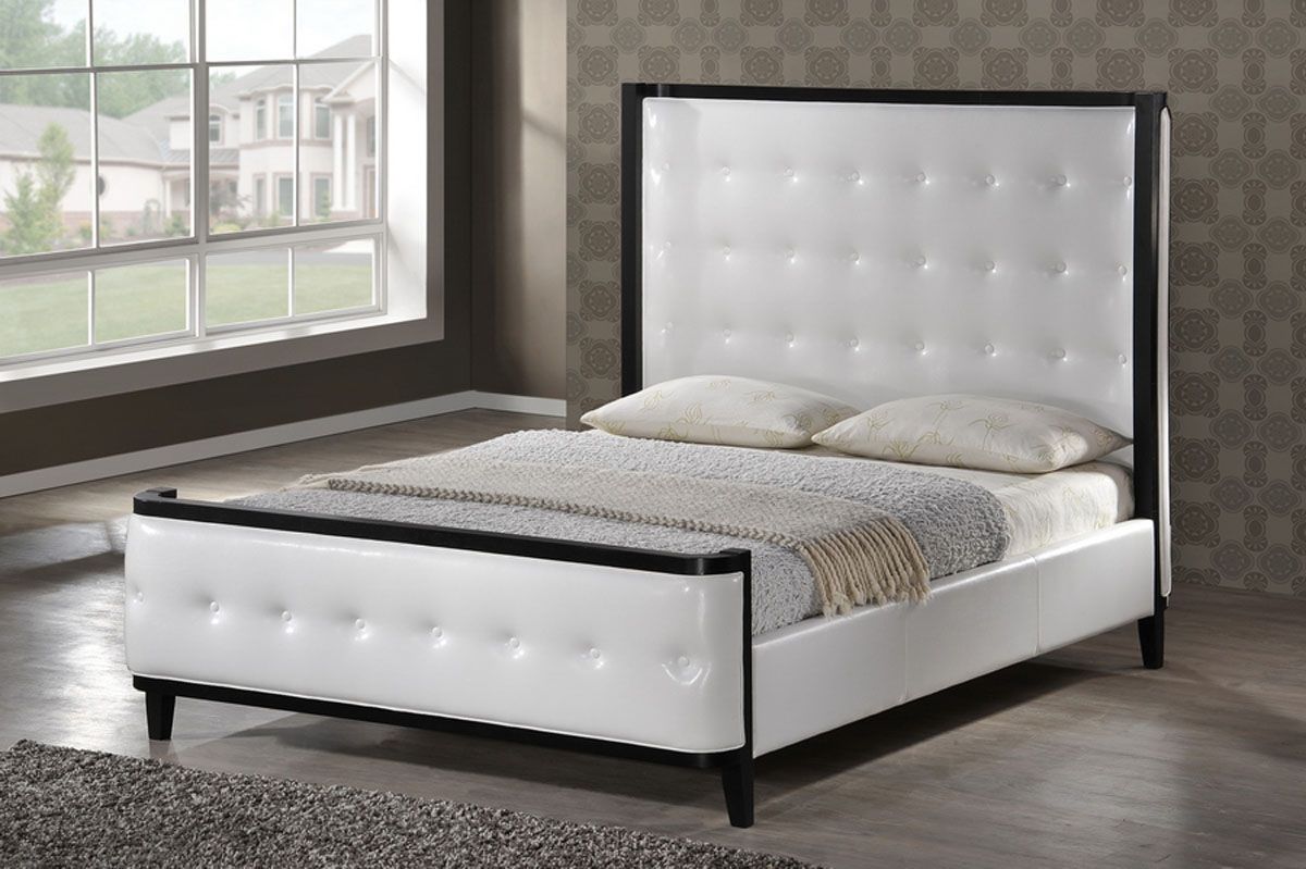 Lacquered Extravagant Leather Luxury, White Leather Tufted Headboard King