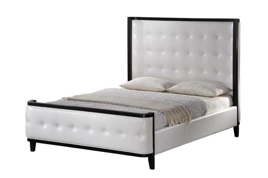 Lacquered Extravagant Leather Luxury Platform Bed - Click Image to Close